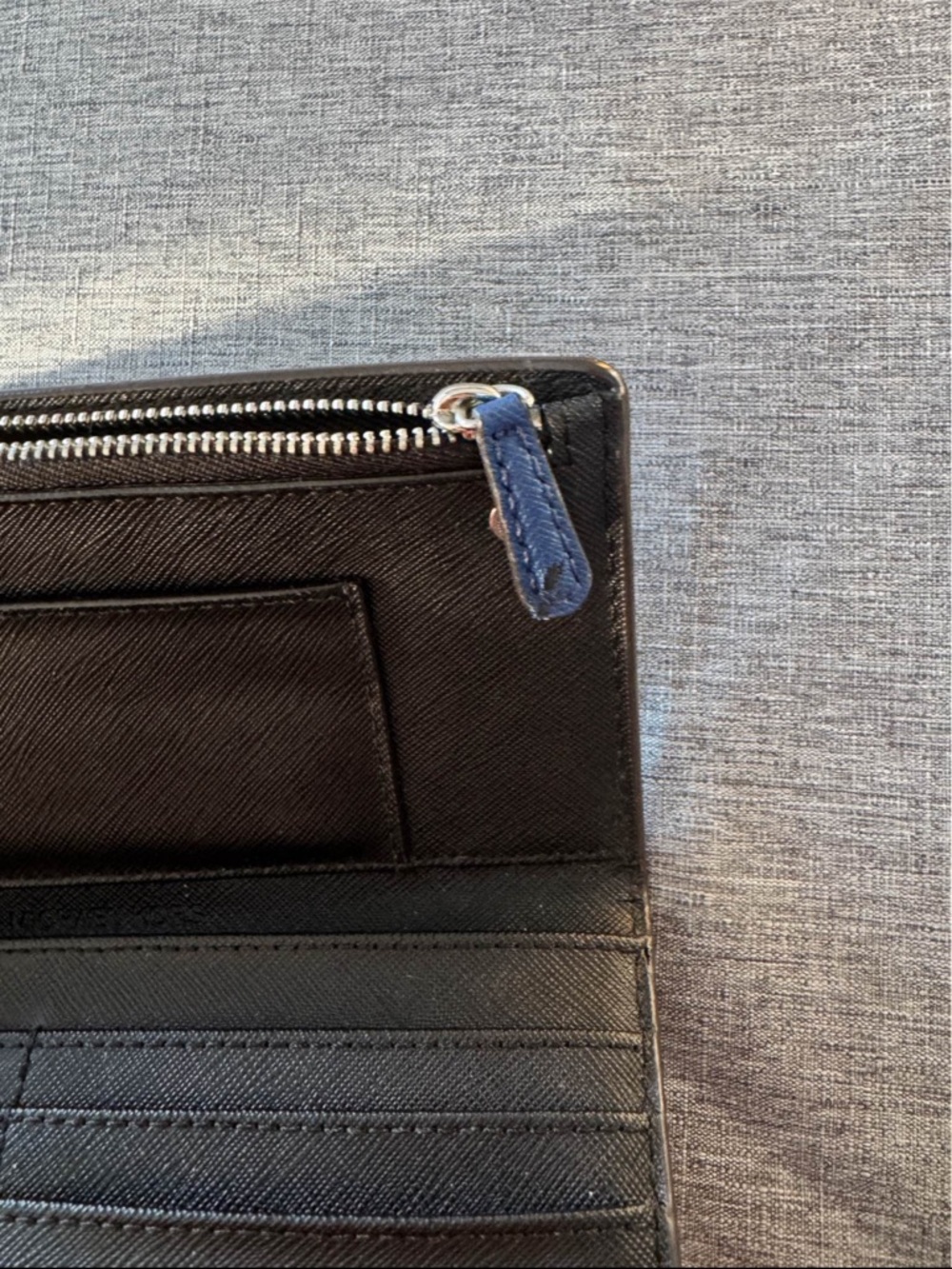 Michael Kors Blue Saffiano Card Case and Wallet Set - Picture 4 of 4